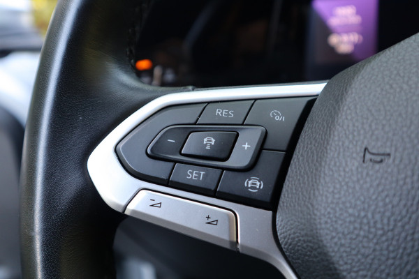 Volkswagen Golf 1.0 TSI Life | Sfeerverlichting | ACC | Carplay |