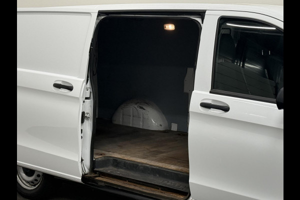 Mercedes-Benz Vito 114 CDI Extra Lang Automaat Airco ACC Camera Navigatie Trekhaak Achterklep