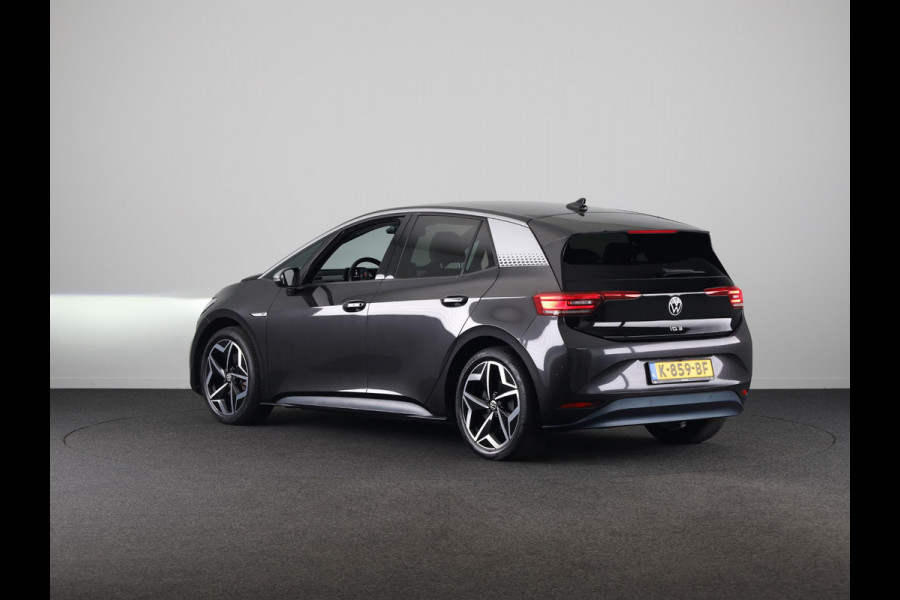 Volkswagen ID.3 First Plus 58 kWh | SOH 93% | Navigatie | Stoelverwarming | Camera | Carplay & Android Auto |