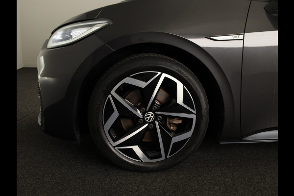 Volkswagen ID.3 First Plus 58 kWh | SOH 93% | Navigatie | Stoelverwarming | Camera | Carplay & Android Auto |