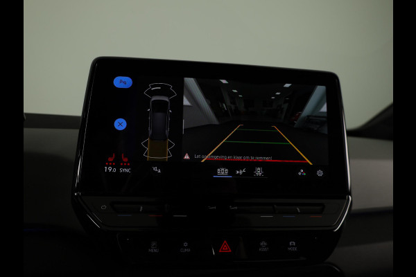 Volkswagen ID.3 First Plus 58 kWh | SOH 93% | Navigatie | Stoelverwarming | Camera | Carplay & Android Auto |