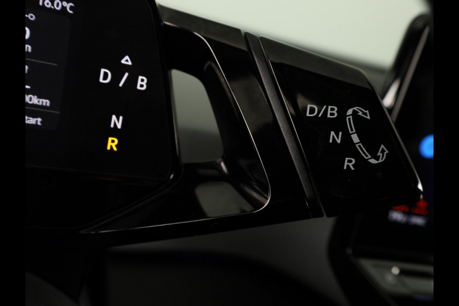 Volkswagen ID.3 First Plus 58 kWh | SOH 93% | Navigatie | Stoelverwarming | Camera | Carplay & Android Auto |