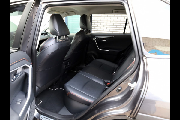 Toyota RAV4 2.5 Hybrid AWD Adventure | JBL Audio | El. Achterklep | Leder