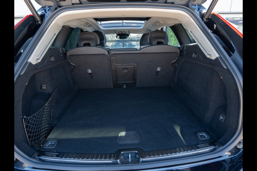 Volvo XC60 2.0 T6 AWD Inscription | Pano | Head-Up | Bowers&Wilkins | Trekhaak