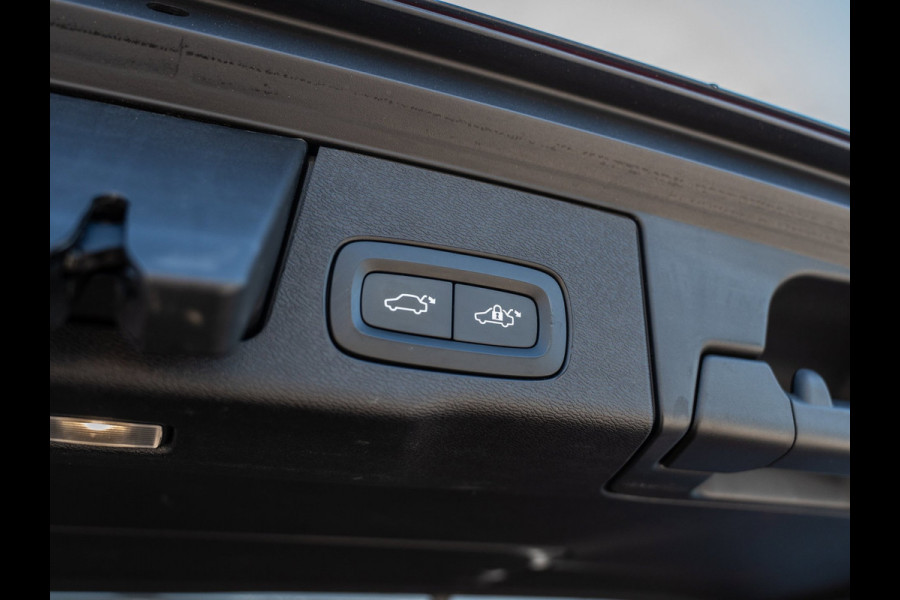 Volvo XC60 2.0 T6 AWD Inscription | Pano | Head-Up | Bowers&Wilkins | Trekhaak