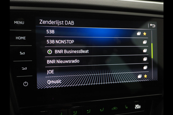 Škoda Octavia Combi 2.0 TSI RS 245PK | Panoramadak | Sportstoelen | Canton | Keyless | Carbon | Camera | Sfeerlicht | Carplay