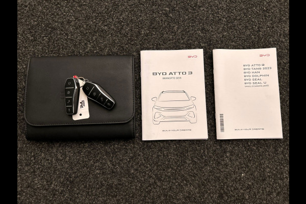 BYD ATTO 3 Comfort 60 kWh | SOH 94 % | Pano/dak | Adapt.Cruise/Control | Leder | 360/Camera