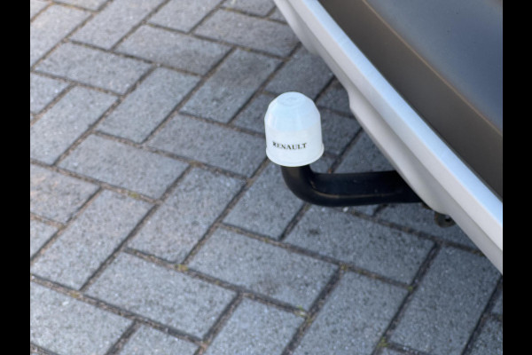 Renault Captur 1.3 TCe 150 EDC Intens AUTOMAAT | TREKHAAK | CAMERA