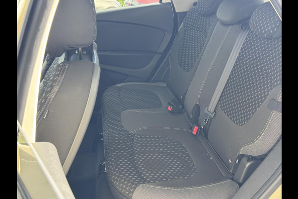 Renault Captur 1.3 TCe 150 EDC Intens AUTOMAAT | TREKHAAK | CAMERA