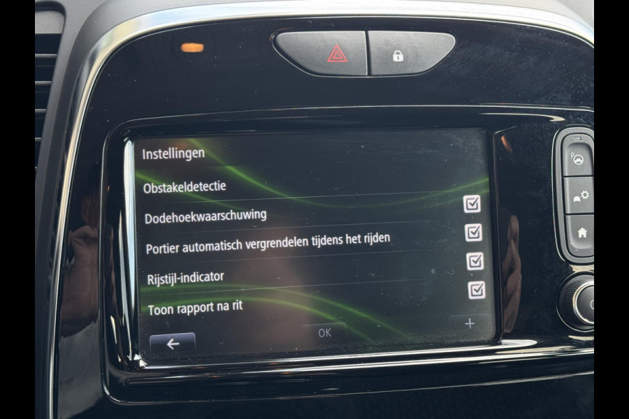 Renault Captur 1.3 TCe 150 EDC Intens AUTOMAAT | TREKHAAK | CAMERA