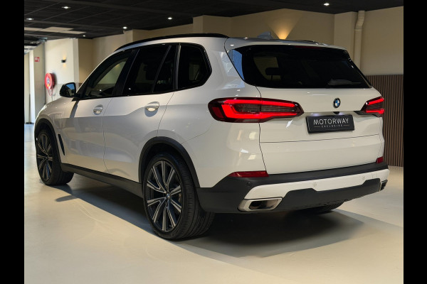 BMW X5 XDrive45e High Executive|Crystal Pook|Skylounge|Leder|HuD