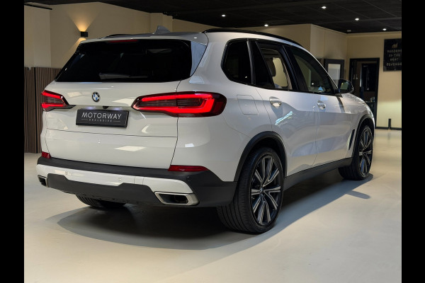 BMW X5 XDrive45e High Executive|Crystal Pook|Skylounge|Leder|HuD