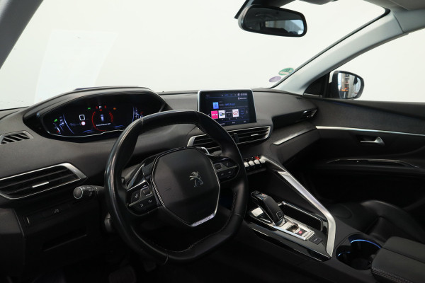 Peugeot 5008 1.6 PureTech Blue Lease Premium Cruise/Climate Trekhaak Panoramadak Carplay 7 Pers. 181PK NAP!