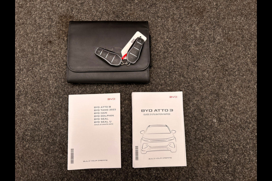 BYD ATTO 3 Comfort 60 kWh| SOH 94 % | Pano/dak | Adapt.Cruise/Control | Leder | 360/Camera