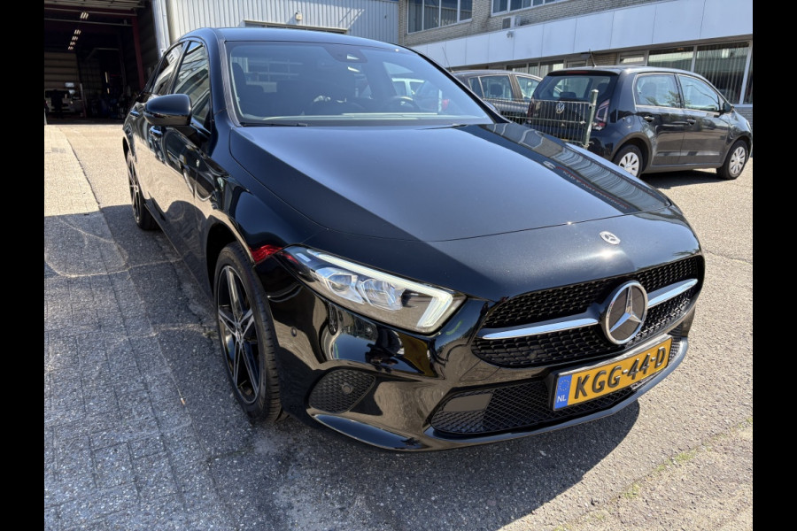 Mercedes-Benz A-Klasse 250 e Business Solution AMG night pack widescreen Soundsystem am
