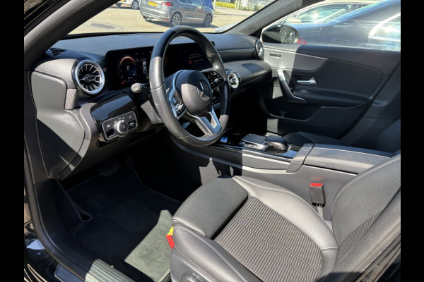 Mercedes-Benz A-Klasse 250 e Business Solution AMG night pack widescreen Soundsystem am