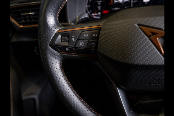 CUPRA Formentor 1.5 TSI / 150pk / Stoel en stuur verwarming / Achteruitrij camera / Adaptieve cruise control /