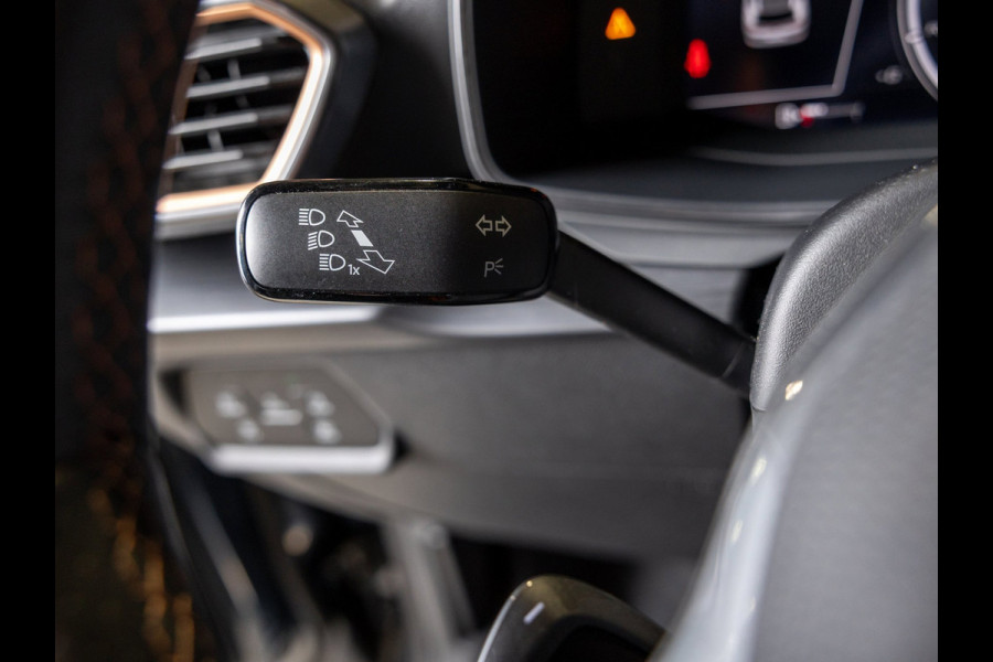CUPRA Formentor 1.5 TSI / 150pk / Stoel en stuur verwarming / Achteruitrij camera / Adaptieve cruise control /