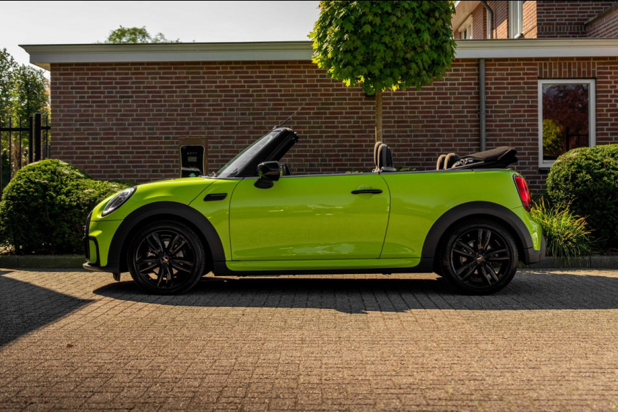 MINI Cabrio 1.5 Cooper John Cooper Works Virtual Stoelverwarming Camera Keyless 17''