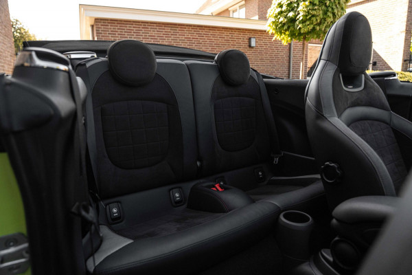 MINI Cabrio 1.5 Cooper John Cooper Works Virtual Stoelverwarming Camera Keyless 17''