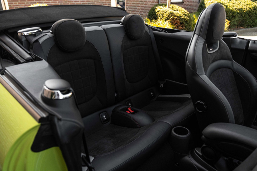 MINI Cabrio 1.5 Cooper John Cooper Works Virtual Stoelverwarming Camera Keyless 17''