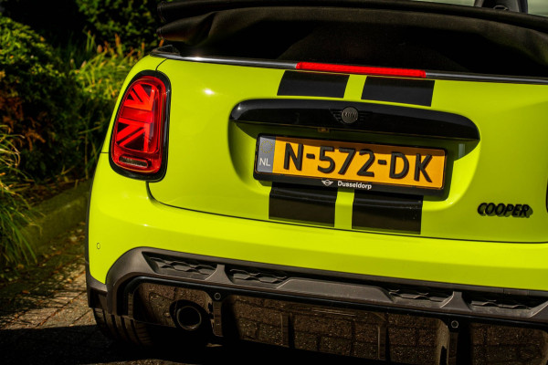 MINI Cabrio 1.5 Cooper John Cooper Works Virtual Stoelverwarming Camera Keyless 17''