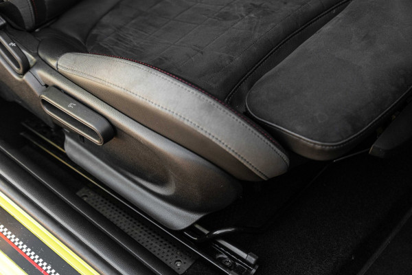 MINI Cabrio 1.5 Cooper John Cooper Works Virtual Stoelverwarming Camera Keyless 17''