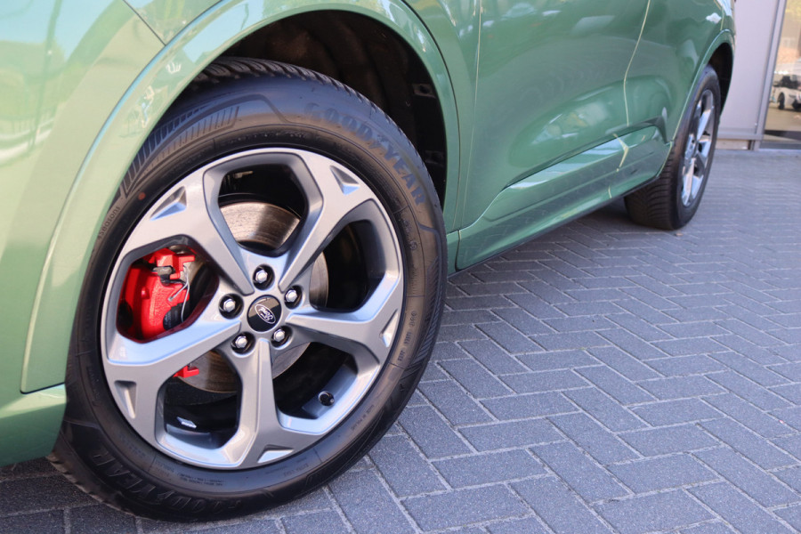 Ford Kuga 2.5 PHEV ST-Line X Trekhaak/Winter-pack/Camera/Elektr.-voorstoelen/BLIS