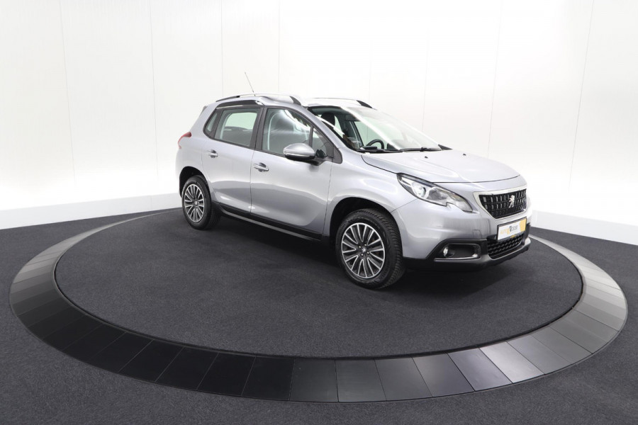Peugeot 2008 PureTech 110 Blue Lion | Trekhaak | Apple Carplay | Parkeersensoren