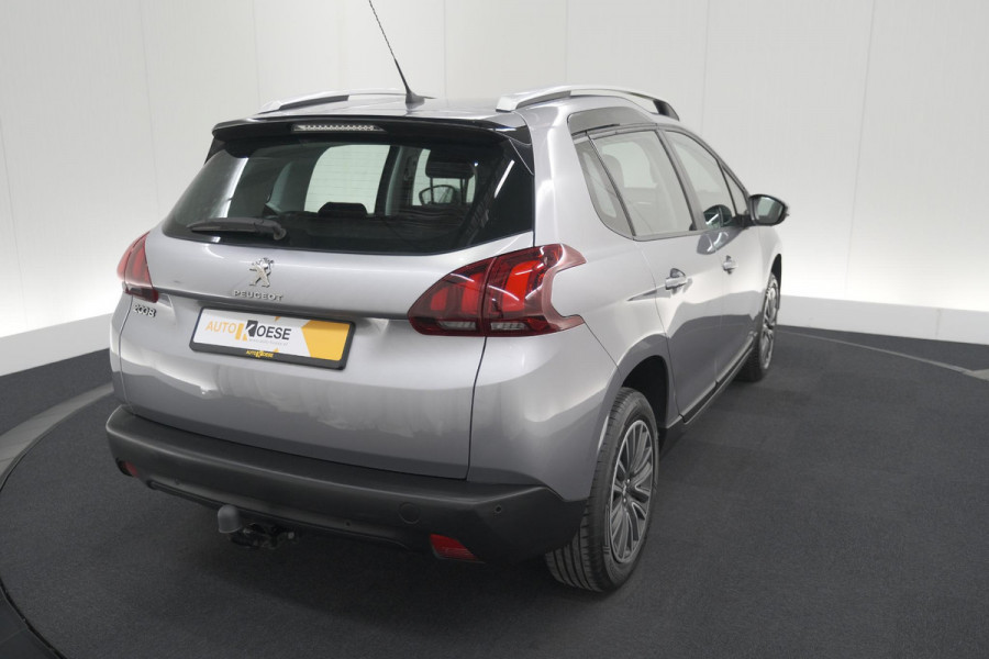 Peugeot 2008 PureTech 110 Blue Lion | Trekhaak | Apple Carplay | Parkeersensoren