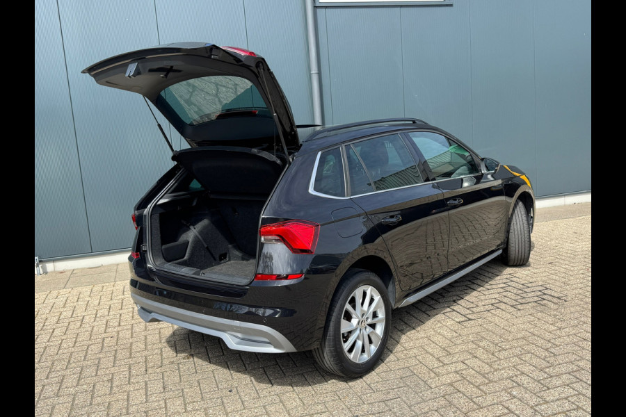 Škoda Kamiq 1.0 TSI Style * Glazen dak * Stoelverwarming * Camera * Climate controle *