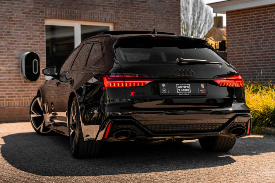 Audi RS6 Avant 4.0 TFSI Quattro 600 PK Milltek Adaptive Pano B&O Softclose Keramisch Keyless 22''