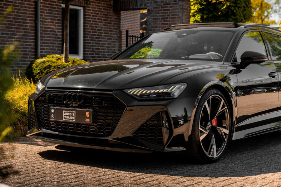 Audi RS6 Avant 4.0 TFSI Quattro 600 PK Milltek Adaptive Pano B&O Softclose Keramisch Keyless 22''