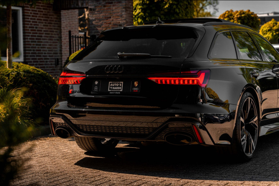 Audi RS6 Avant 4.0 TFSI Quattro 600 PK Milltek Adaptive Pano B&O Softclose Keramisch Keyless 22''