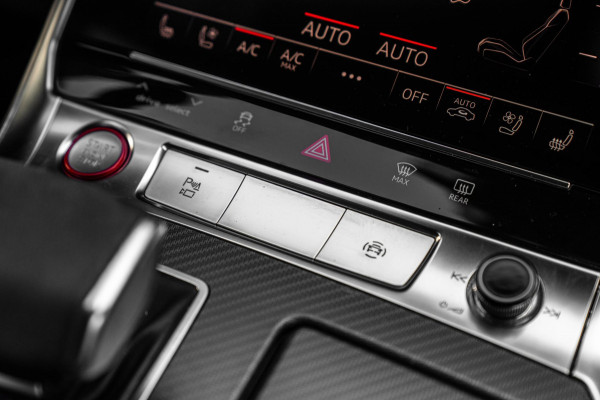 Audi RS6 Avant 4.0 TFSI Quattro 600 PK Milltek Adaptive Pano B&O Softclose Keramisch Keyless 22''