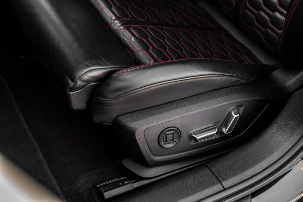 Audi RS6 Avant 4.0 TFSI Quattro 600 PK Milltek Adaptive Pano B&O Softclose Keramisch Keyless 22''