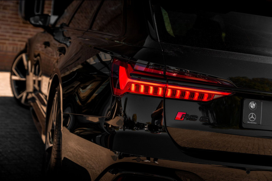 Audi RS6 Avant 4.0 TFSI Quattro 600 PK Milltek Adaptive Pano B&O Softclose Keramisch Keyless 22''