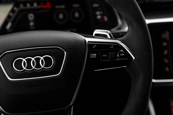 Audi RS6 Avant 4.0 TFSI Quattro 600 PK Milltek Adaptive Pano B&O Softclose Keramisch Keyless 22''