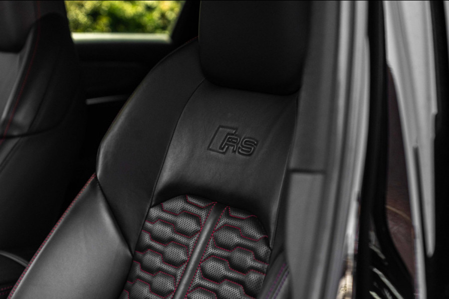 Audi RS6 Avant 4.0 TFSI Quattro 600 PK Milltek Adaptive Pano B&O Softclose Keramisch Keyless 22''