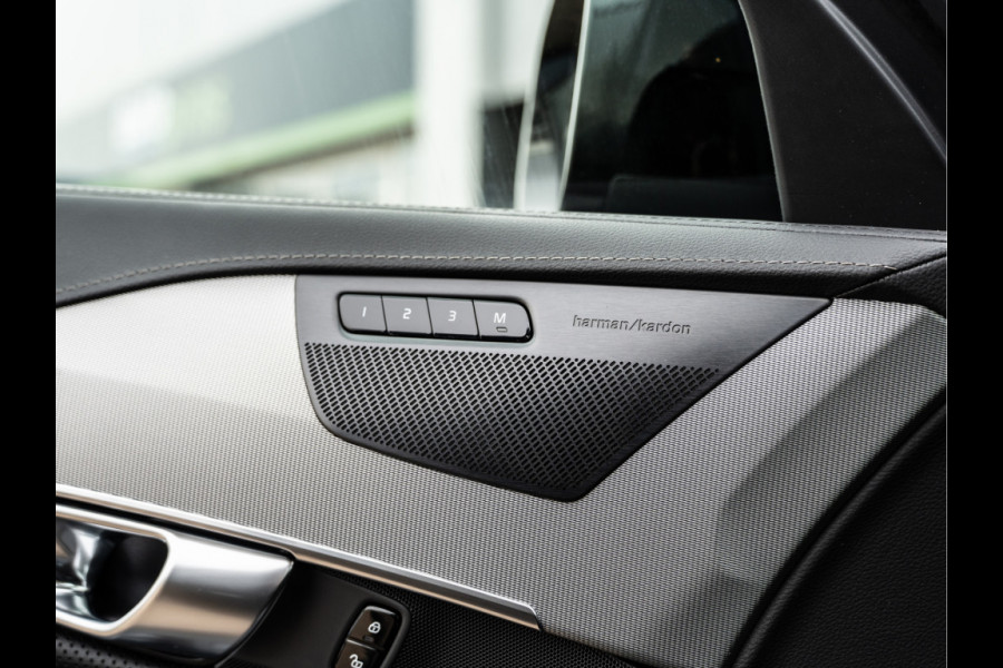 Volvo XC90 2.0 T8 Recharge AWD Ultimate Dark | Alcantara | HUD | 22" LMV | Trekhaak | BTW