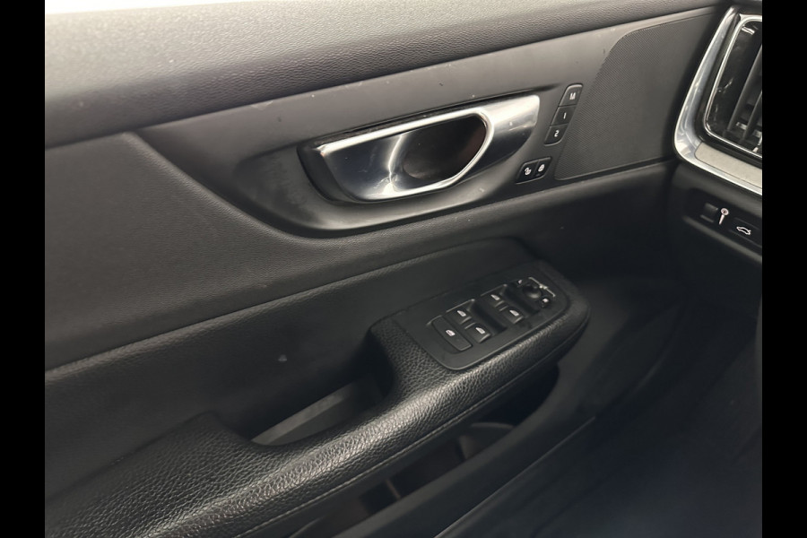 Volvo V60 2.0 T8 Recharge AWD Inscription (INCL.BTW) Aut. *LEATHER | FULL-LED | ADAPTIVE-CRUISE | MEMORY-PACK | KEYLESS | BLINDSPOT | TOP-VIEW | DIGI-COCKPIT | LANE-ASSIST | NAVI-FULLMAP | TOWBAR | HEATED-SEATS | ECC | PDC | DAB | 18