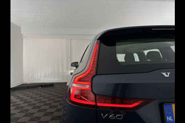 Volvo V60 2.0 T8 Recharge AWD Inscription (INCL.BTW) Aut. *LEATHER | FULL-LED | ADAPTIVE-CRUISE | MEMORY-PACK | KEYLESS | BLINDSPOT | TOP-VIEW | DIGI-COCKPIT | LANE-ASSIST | NAVI-FULLMAP | TOWBAR | HEATED-SEATS | ECC | PDC | DAB | 18