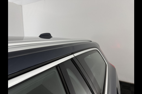 Volvo V60 2.0 T8 Recharge AWD Inscription (INCL.BTW) Aut. *LEATHER | FULL-LED | ADAPTIVE-CRUISE | MEMORY-PACK | KEYLESS | BLINDSPOT | TOP-VIEW | DIGI-COCKPIT | LANE-ASSIST | NAVI-FULLMAP | TOWBAR | HEATED-SEATS | ECC | PDC | DAB | 18