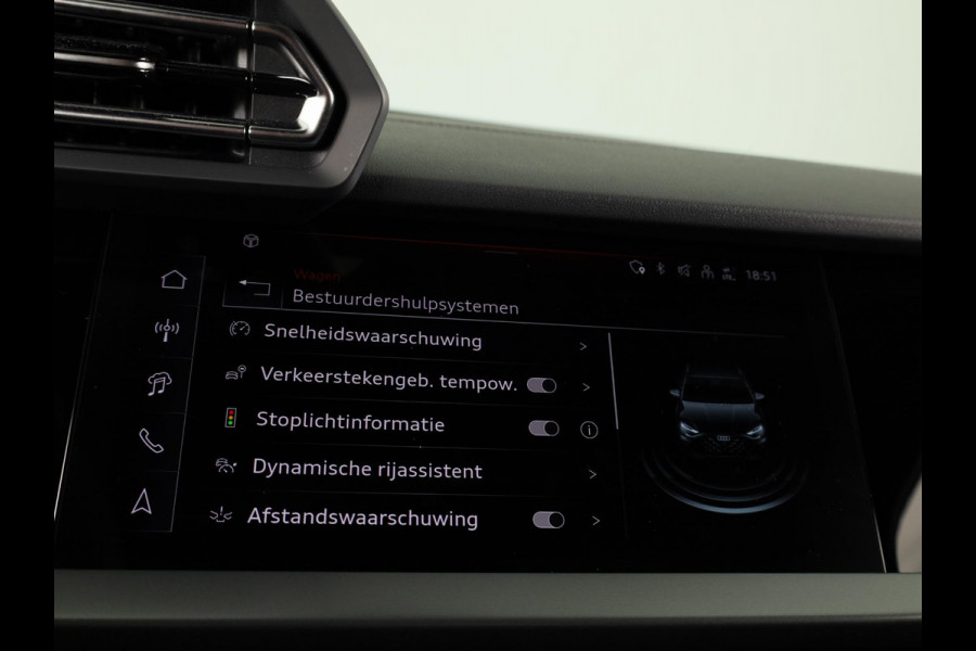 Audi A3 Sportback 40 TFSI e S edition 204pk | Adaptive cruise control | Afgevlakt stuur | Audi sound system