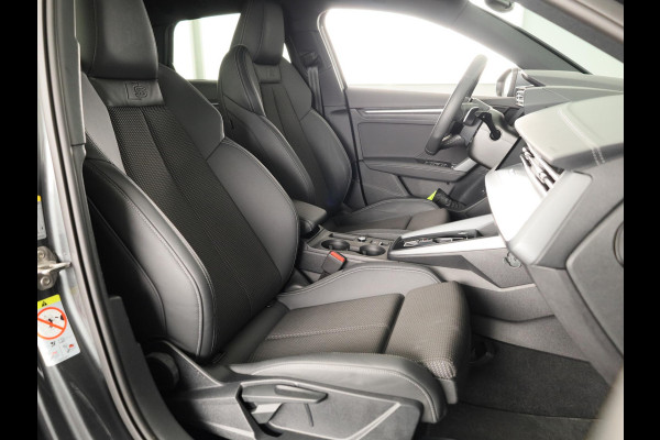 Audi A3 Sportback 40 TFSI e S edition 204pk | Adaptive cruise control | Afgevlakt stuur | Audi sound system