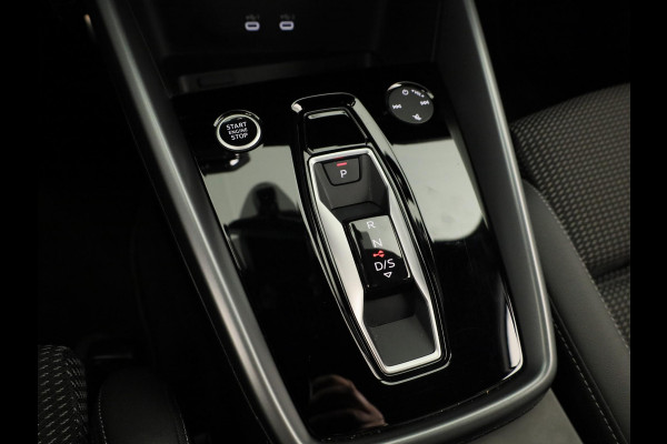 Audi A3 Sportback 40 TFSI e S edition 204pk | Adaptive cruise control | Afgevlakt stuur | Audi sound system