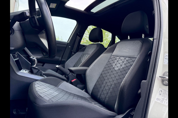 Volkswagen Taigo 1.5 TSI R-Line Pano/Keyless/Camera