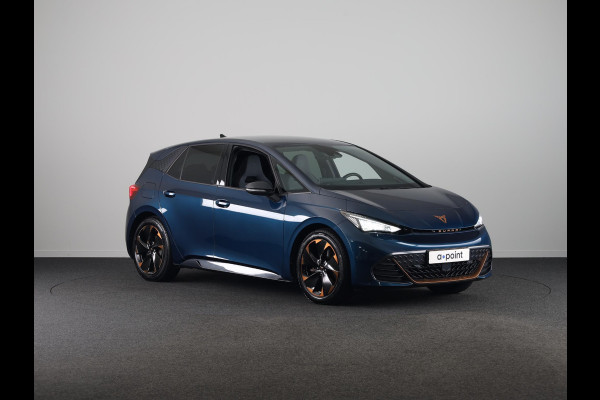 CUPRA Born Performance One 62 kWh 204pk | SOH 89% | Parkeercamera | Navigatie | Verwarmbare voorstoelen | App connect | Verwarmbaar stuurwiel