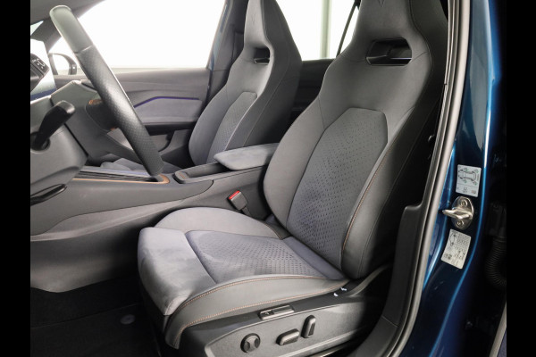 CUPRA Born Performance One 62 kWh 204pk | SOH 89% | Parkeercamera | Navigatie | Verwarmbare voorstoelen | App connect | Verwarmbaar stuurwiel