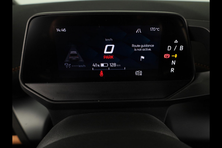 CUPRA Born Performance One 62 kWh 204pk | SOH 89% | Parkeercamera | Navigatie | Verwarmbare voorstoelen | App connect | Verwarmbaar stuurwiel